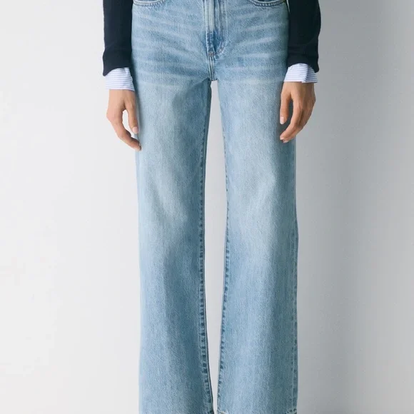 Denim Forum Farrah High Rise Light Blue Jeans - Picture 2 of 9